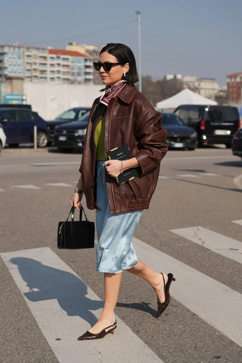 Satinrock kombinieren: So wird der Lingerie-Trend zum Street-Style-Highlight 2026